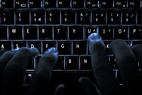 Компьютерная клавиатура на рабочем столе